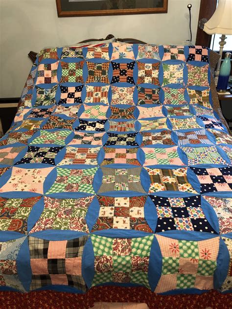 Thoroughfare Quilt