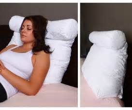 DeluxeComfort.com Deluxe Comfort Relax In Bed Pillow - Therapeutic Back ...