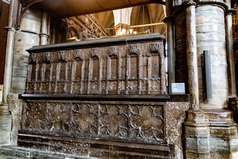 Westminster Abbey, an awesome building for royal funerals, royal tombs ...