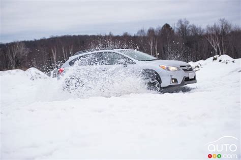 2016 AWD Compact Crossover Comparison | Car News | Auto123