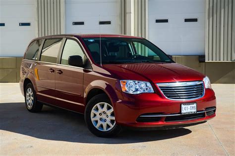 Chrysler Town & Country Vans (7 Passengers) - BBB Rent a Car