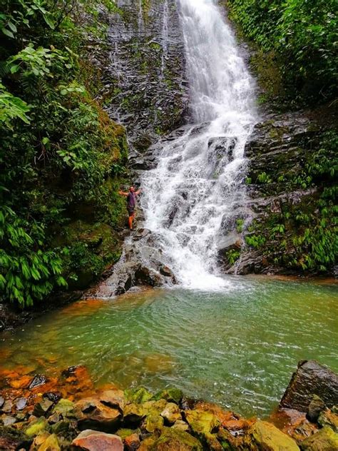 Santa Lucia Waterfalls – Explore Uvita