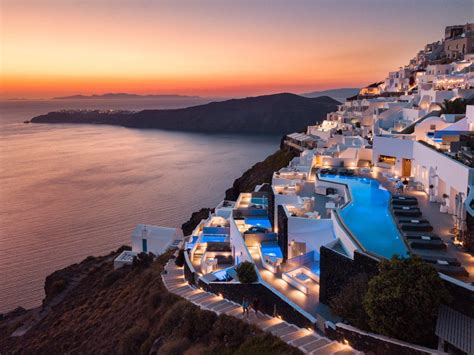 Top 10 MOST BEAUTIFUL and best infinity pools in Santorini, RANKED