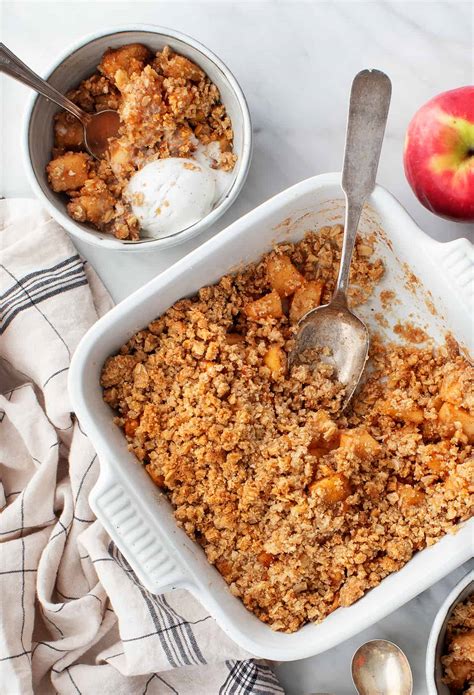 Apple Crumble Recipe - Love and Lemons