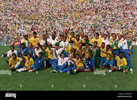 Soccer - 1994 FIFA World Cup - Final - Brazil v Italy - Rose Bowl ...