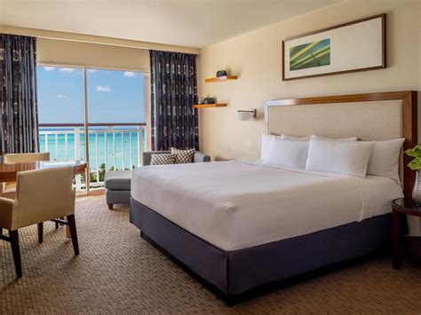 Hyatt Regency Aruba Resort Spa and Casino in Noord - Room Deals, Photos ...