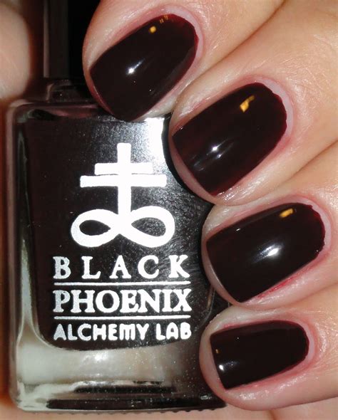 KellieGonzo: Black Phoenix Alchemy Lab Claw Polish