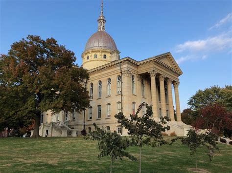 Macoupin County Courthouse – Historic66