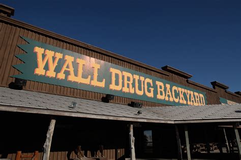 Gift Giving Guide | Wall Drug Online Store | News | Wall Drug Store