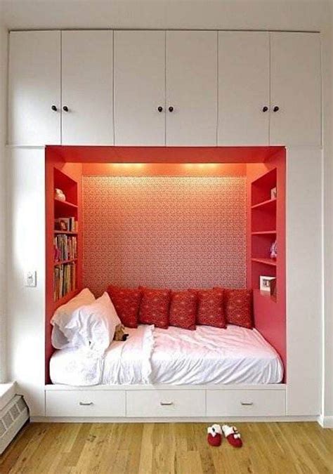 100 Space Saving Small Bedroom Ideas - Housely