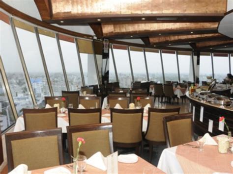 Dine At This Revolving Restaurant In Ahmedabad Called Patang | Curly Tales