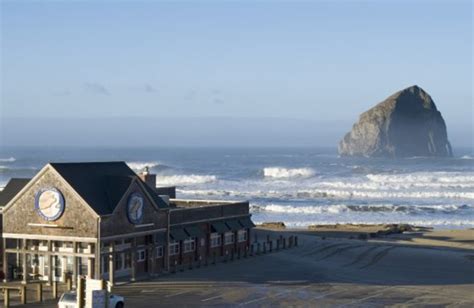 Inn at Cape Kiwanda (Pacific City, OR) - Resort Reviews ...