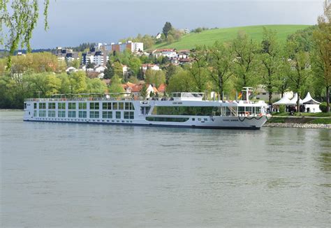 Scenic Gems of the Danube - Danube River Cruises