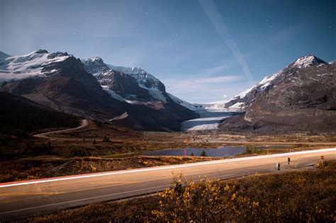 The Glacier View Lodge at the Columbia Icefields: Hotel Review