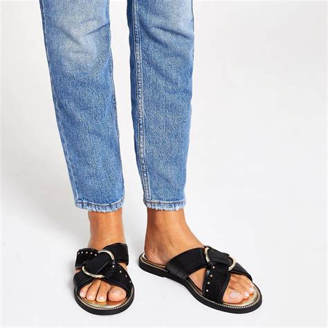 Comfortable Sandals For Wide Feet | POPSUGAR Fashion