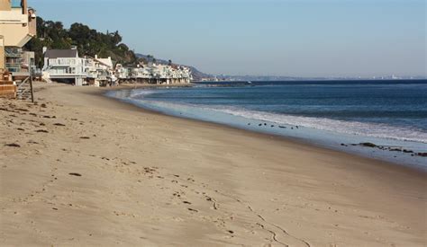 Escondido Beach in Malibu, CA - California Beaches