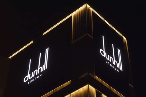 Dunhill Switch Wallpaper