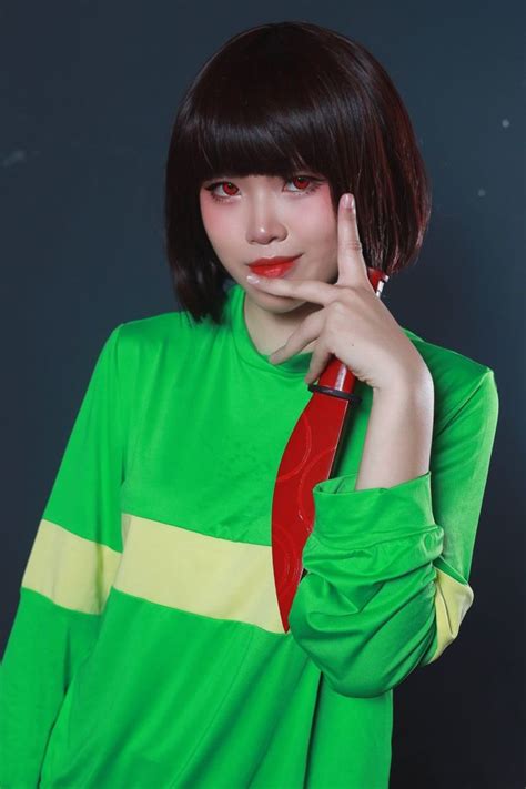 Chara cosplay