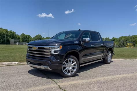 2022 Chevrolet Silverado 1500 High Country Review: Chevy Completes Its ...