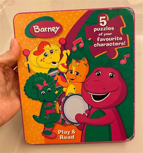 Barney Play & Read - 5 puzzles book, Hobbies & Toys, Books & Magazines ...