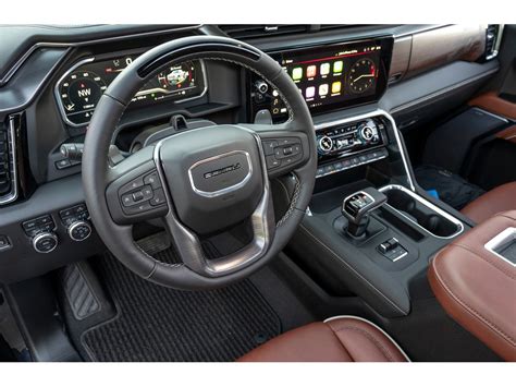 2024 GMC Sierra 1500: 111 Interior Photos | U.S. News