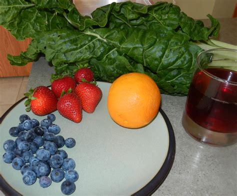 Swiss Chard Smoothie...added cranberry pomegranate juice, blueberries ...