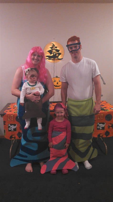 Family costumes, Bubble guppy costume, Family halloween