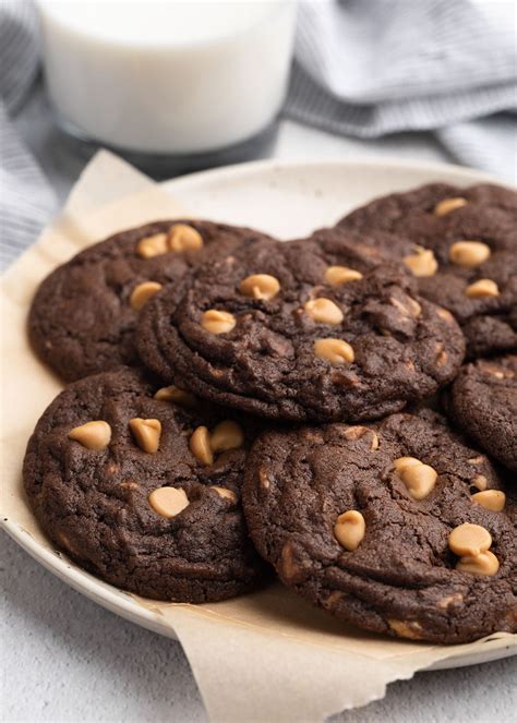 Chocolate Peanut Butter Chip Cookies - Striped Spatula