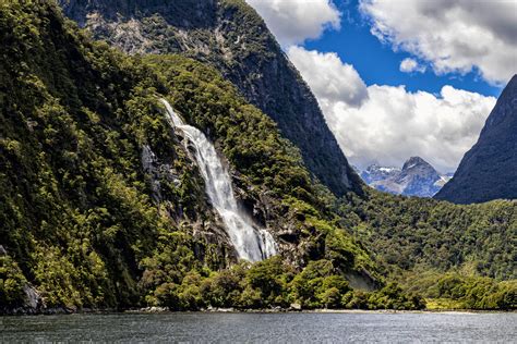 How to visit Zealandia, the lost eighth continent of the world - Lonely ...