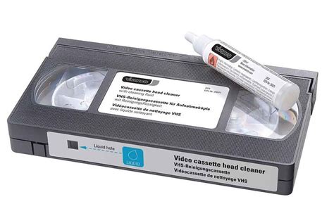 Cleaning VCR Tape Heads