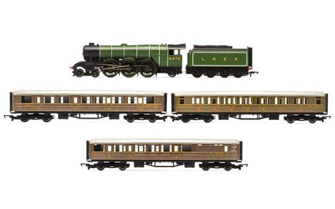 R1167 Hornby The Flying Scotsman Train Set