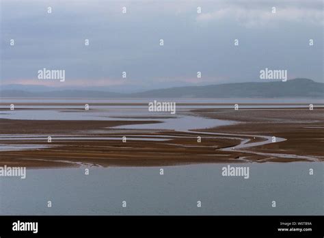 Tide across the sands at Morecambe bay Stock Photo - Alamy