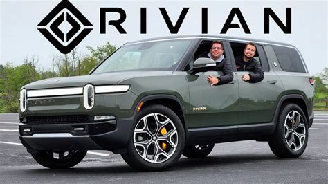 ELECTRIC RANGE ROVER?? -- The 2023 Rivian R1S is a Brutally Fast ...