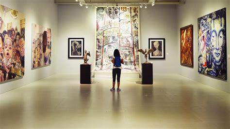 How to Organize an Art Exhibition: Your Checklist with 6 Planning Tips