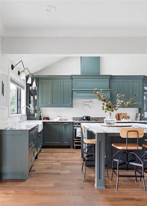 Adding A Splash Of Colour To Your Kitchen With Green Cabinet Paint ...