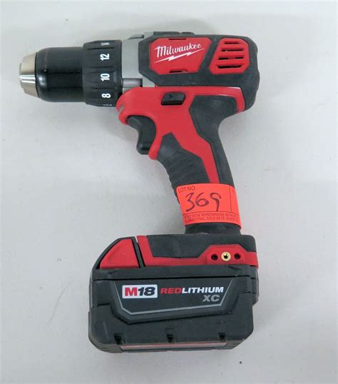 Milwaukee 1/2" Drill Driver M18, Lithium XC w/ Battery - Oahu Auctions