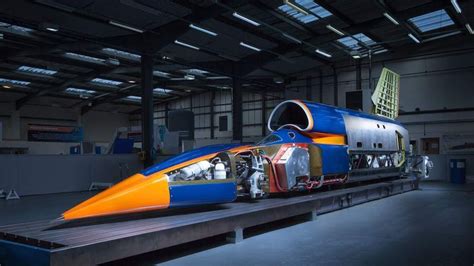 Bloodhound: 1,000mph Supersonic Car Unveiled