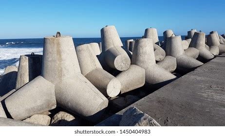 Wave Breaker Along Sea Shore Stock Photo 1450404983 | Shutterstock