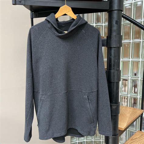 Lululemon Men's Grey Hoodie | Depop