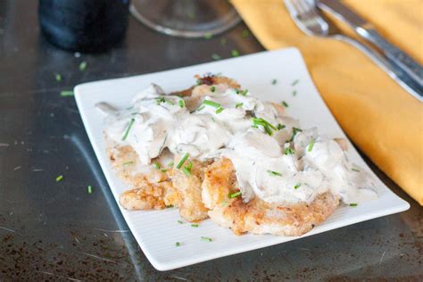 Rahmschnitzel - German Schnitzel with Mushroom Cream Sauce - Goodie ...