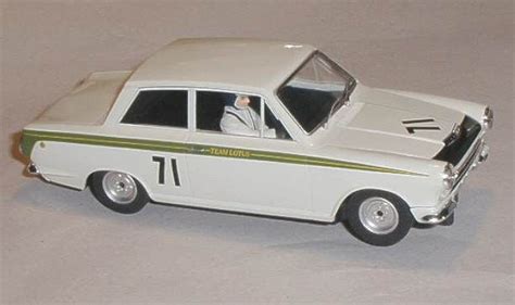 99 best images about VINTAGE SCALEXTRIC / SLOT CARS on Pinterest ...