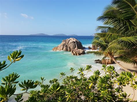 Seychelles Honeymoon Guide & Top 3 Honeymoon Resorts - 3 Best ...