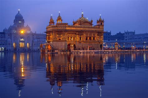 The Golden Temple, Amritsar, Punjab, India | Golden temple, Tourist ...