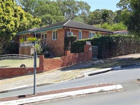 98 Sadleir Avenue, Sadleir, NSW 2168 - Property Details