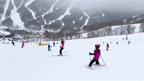 skiing stowe vermont - South Lumina Style