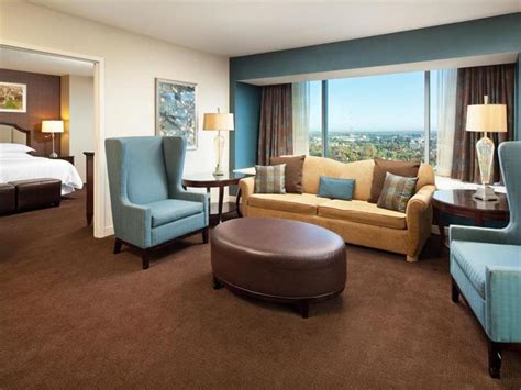 Sheraton Grand Sacramento Hotel in Sacramento (CA) - Room Deals, Photos ...