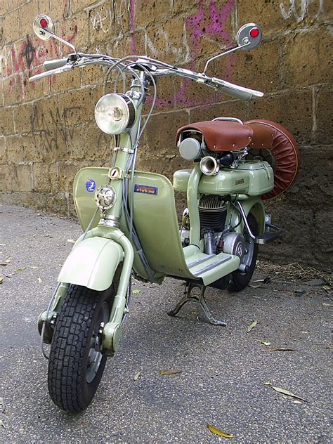 File:Lambretta 125 D 1952 a.jpg - Wikipedia