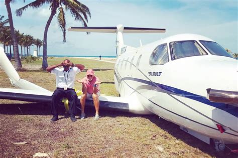 Did Belizean Pilot Crash Land Jimmy Buffett's Private Plane ...