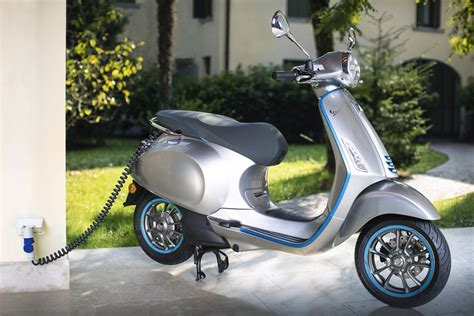 2020 Vespa Elettrica 70 KM/H