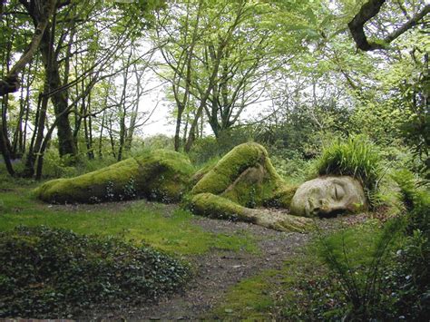 sleeping-goddess-mud-maid-woodland-walk-lost-gardens-of-heligan ...